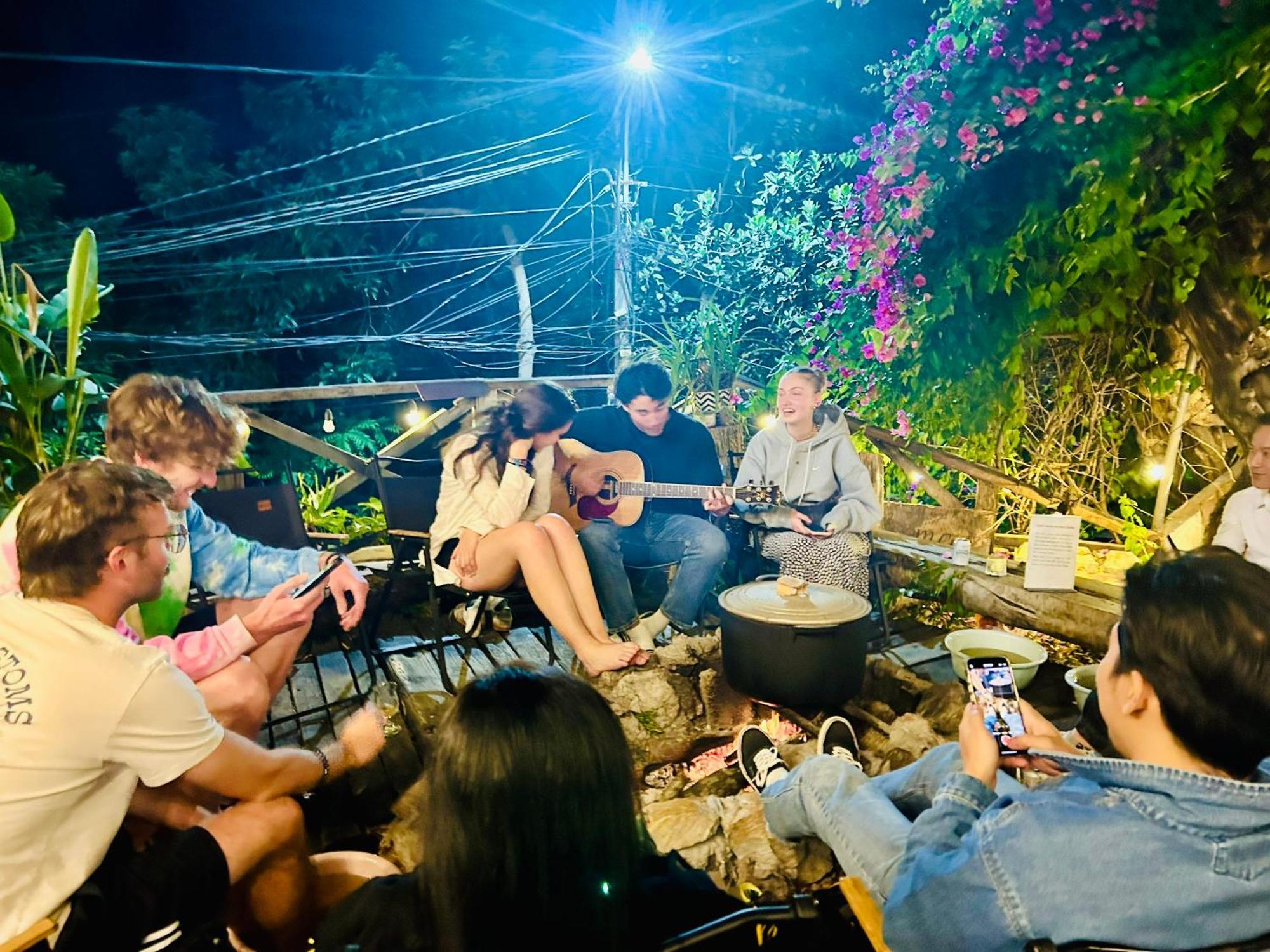 Homestay Eco May5 Travel Ha Long Zewnętrze zdjęcie
